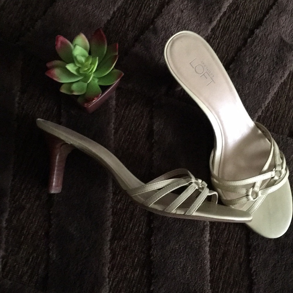 Bone Color Strap Sandals